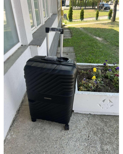 Дорожный чемодан, полипропилен, резиновые колеса, замок TSA VINCI PP290 L – ( черный ) (с незначительным повреждением)